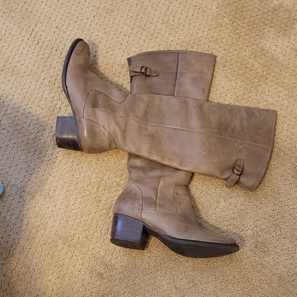 - Matisse rio Grande, all leather boots size 7